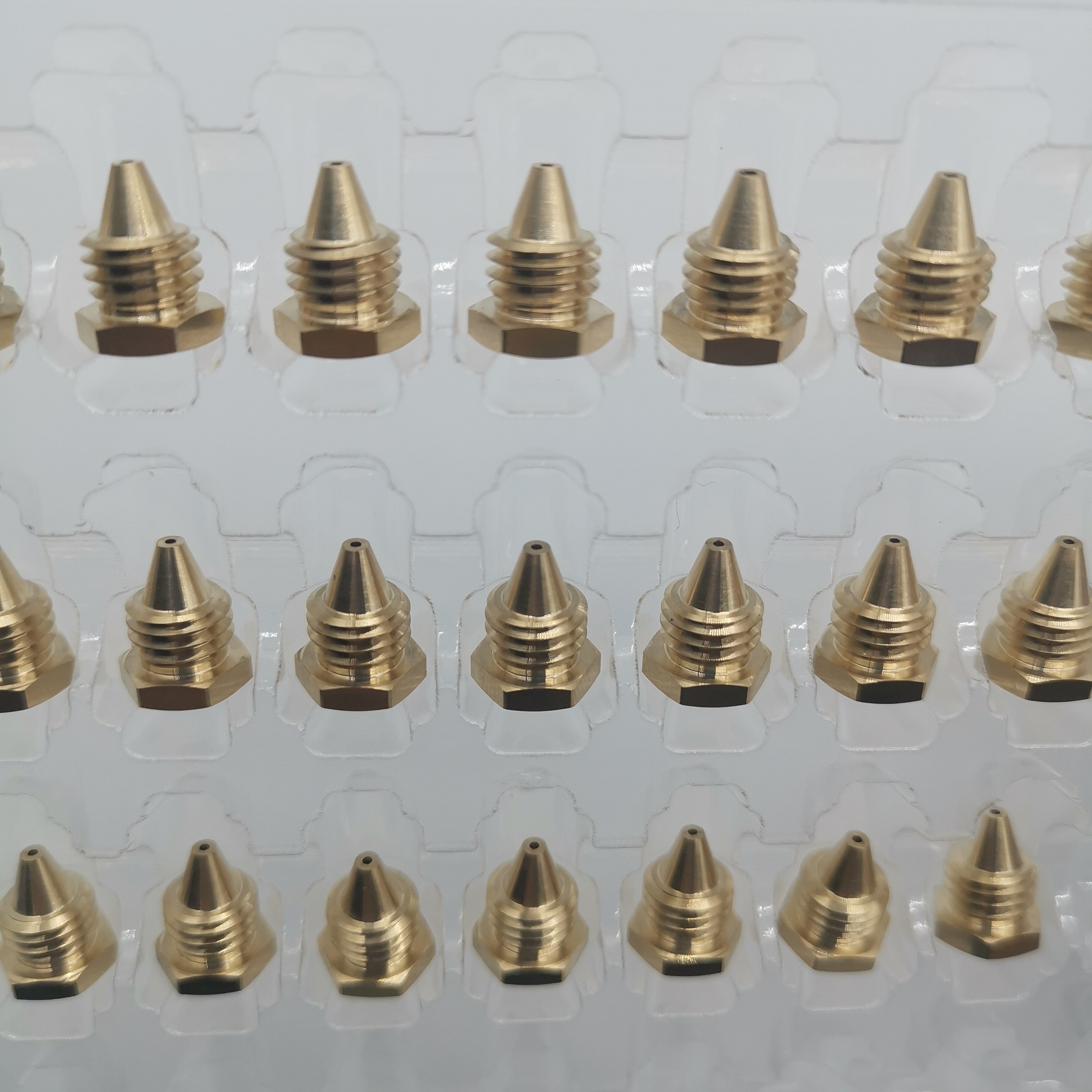 黄铜喷嘴/喷嘴/金属喷嘴/3D打印机喷嘴/走心机零件加工/打印喷嘴/工业喷嘴