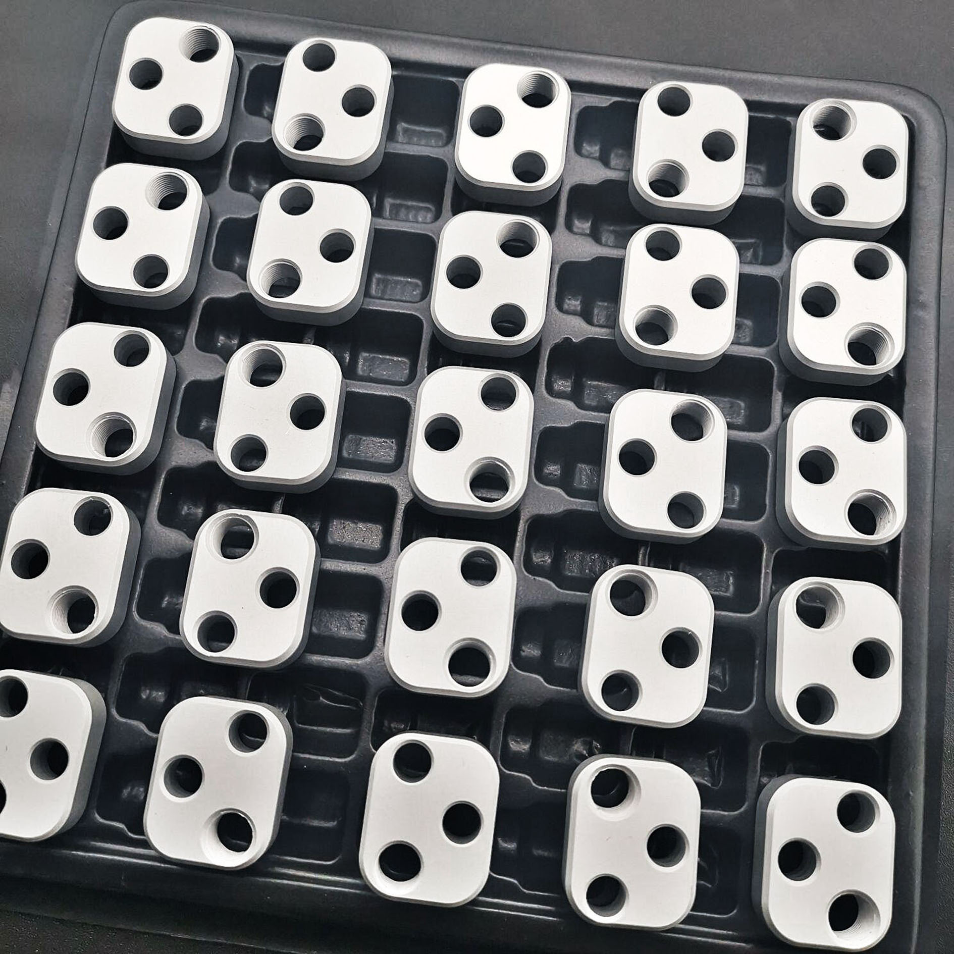 调节螺丝座/3D打印机配件/铝加工件/表面氧化铝加工件/CNC零件加工/调节螺丝