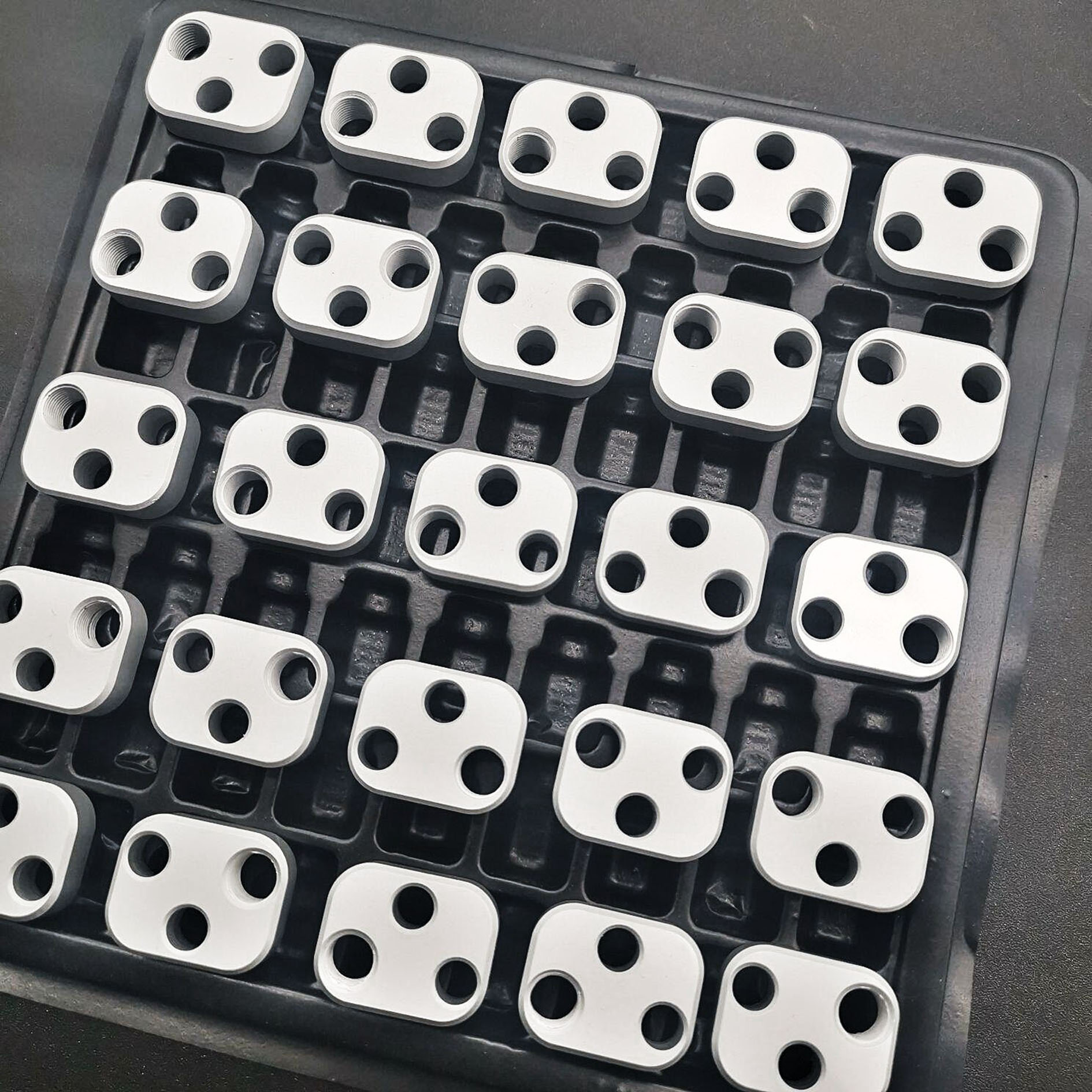 调节螺丝座/3D打印机配件/铝加工件/表面氧化铝加工件/CNC零件加工/调节螺丝